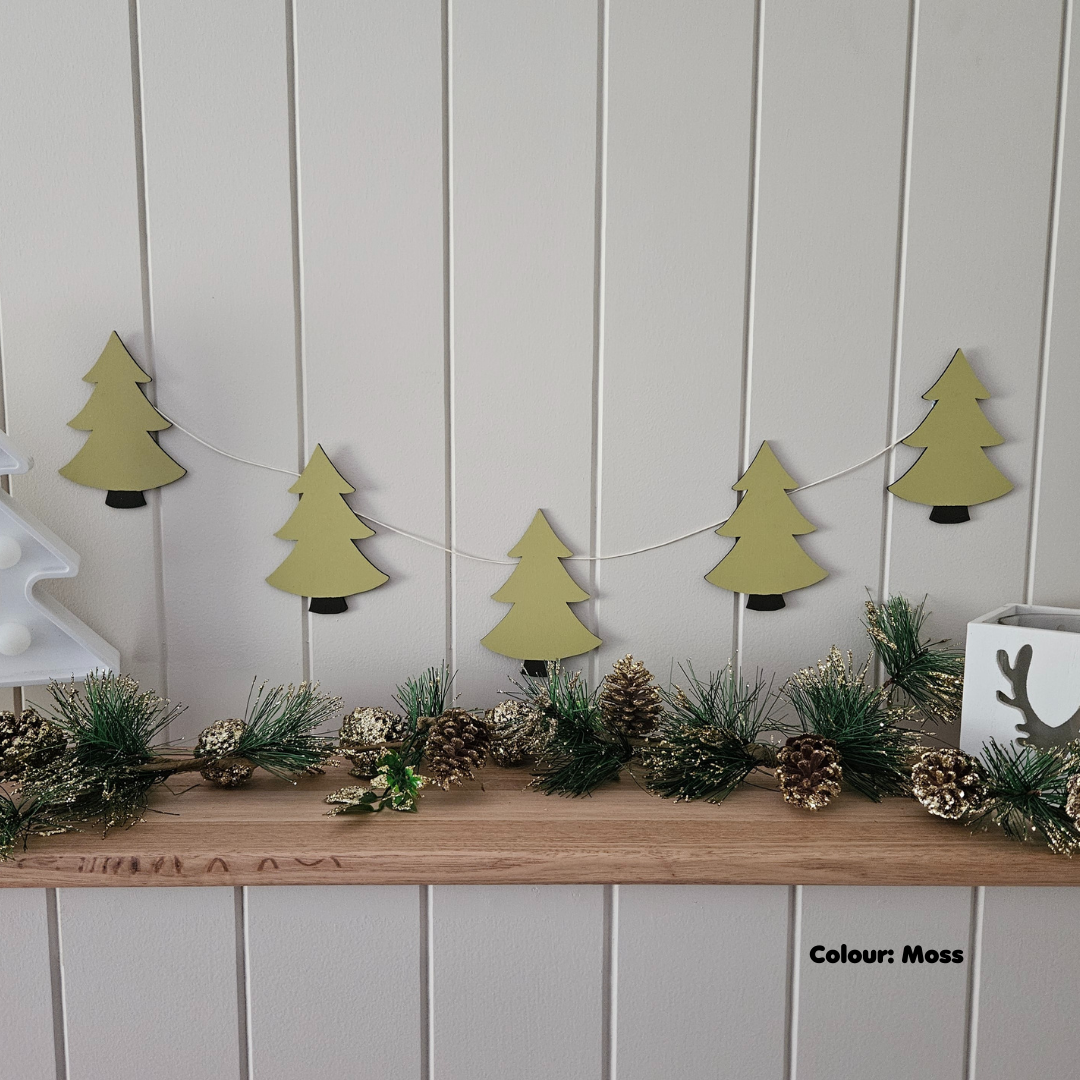 Christmas Tree Garland – - Main Image