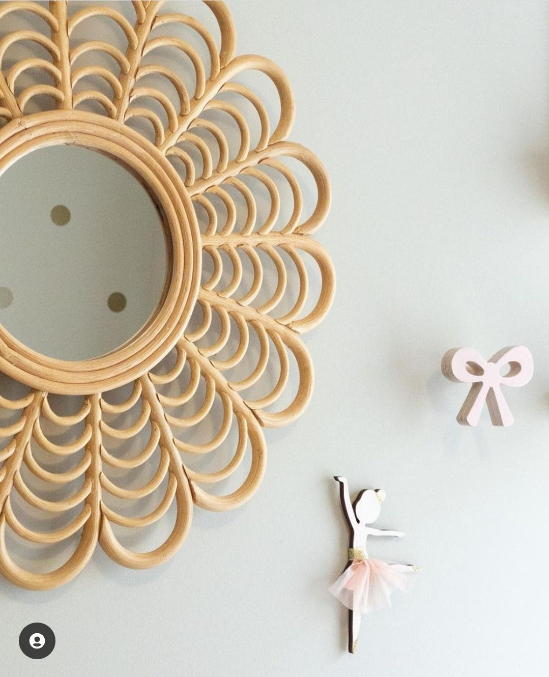 Ribbon Bow Wall Hook