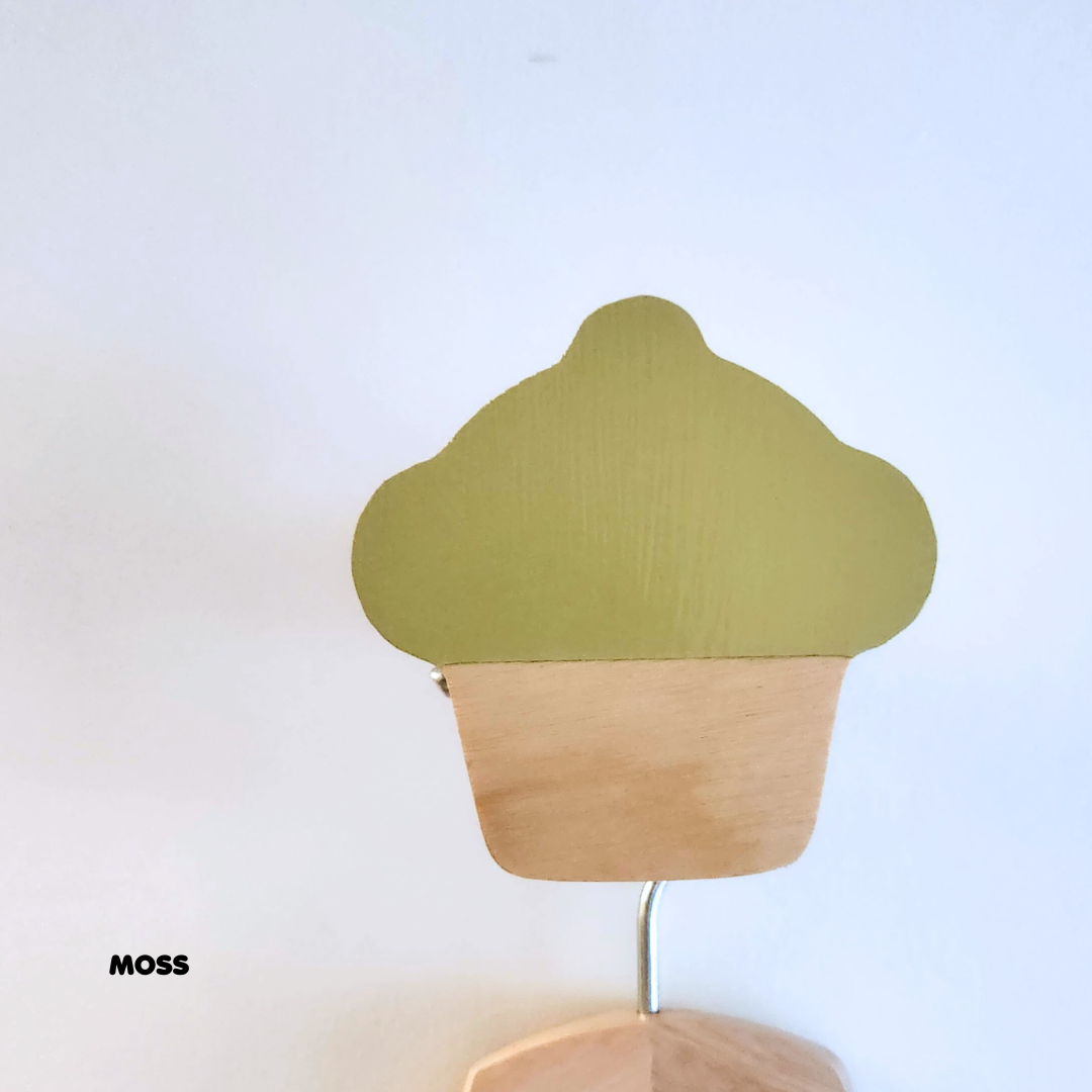 Cupcake Wall Hook + Natural Base