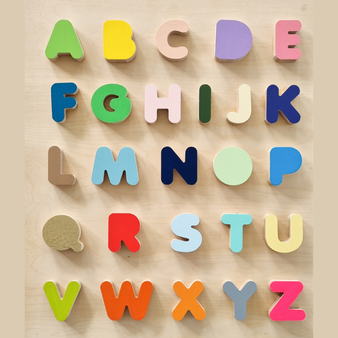 'C' Stick-On Bubble Letter