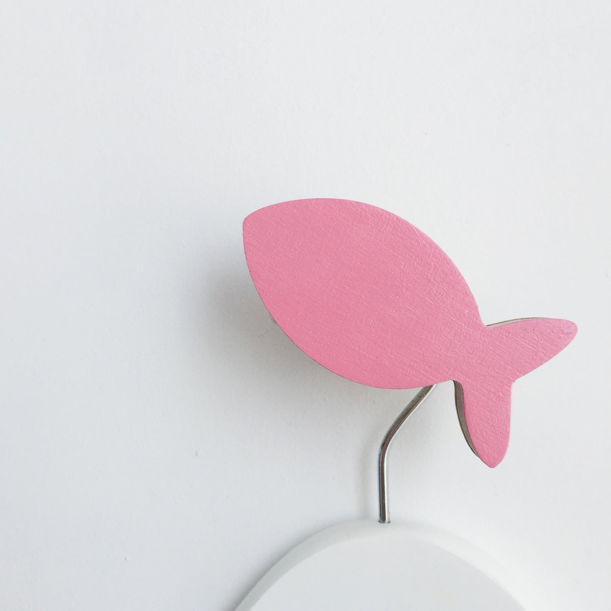 knobbly. fish wall hook pretty in pink