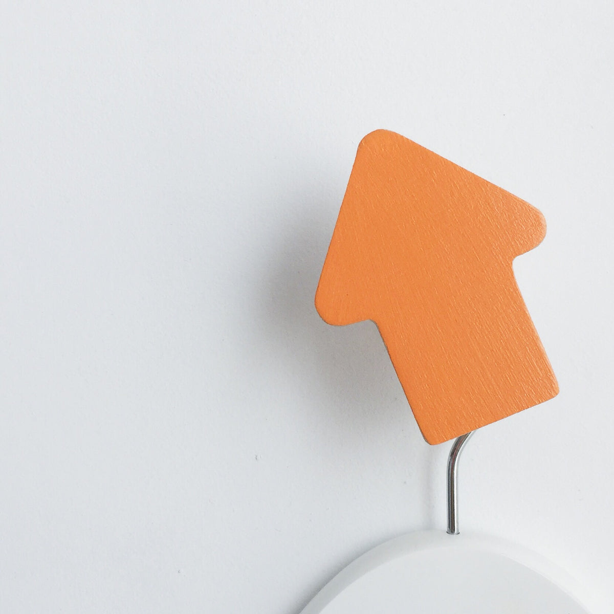 knobbly. arrow wall hook sorbet orange