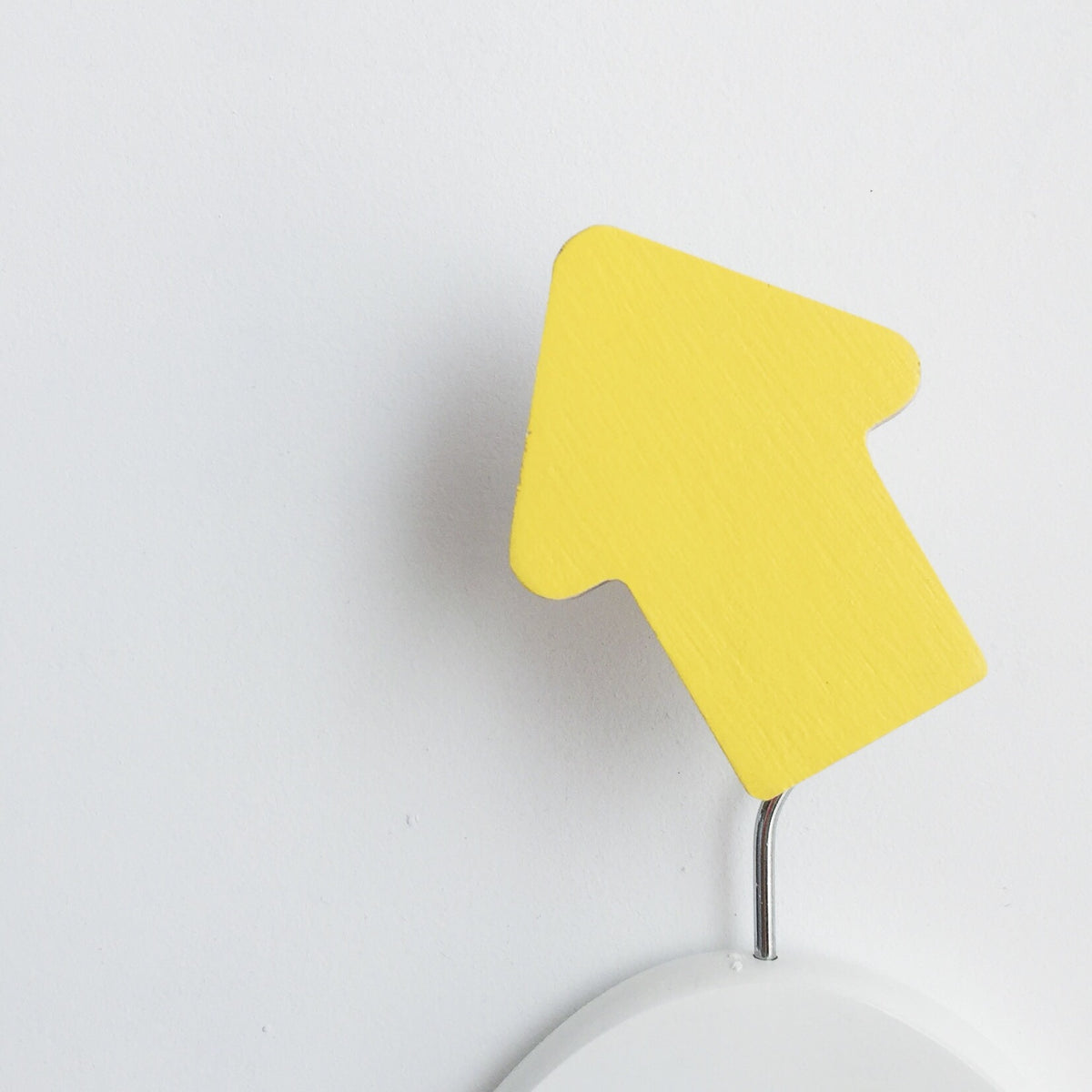 knobbly. arrow wall hook yellow