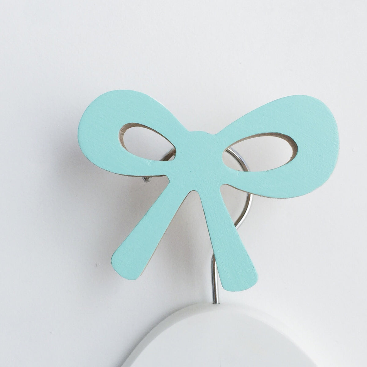 knobbly. ribbon bow wall hook minty blue green